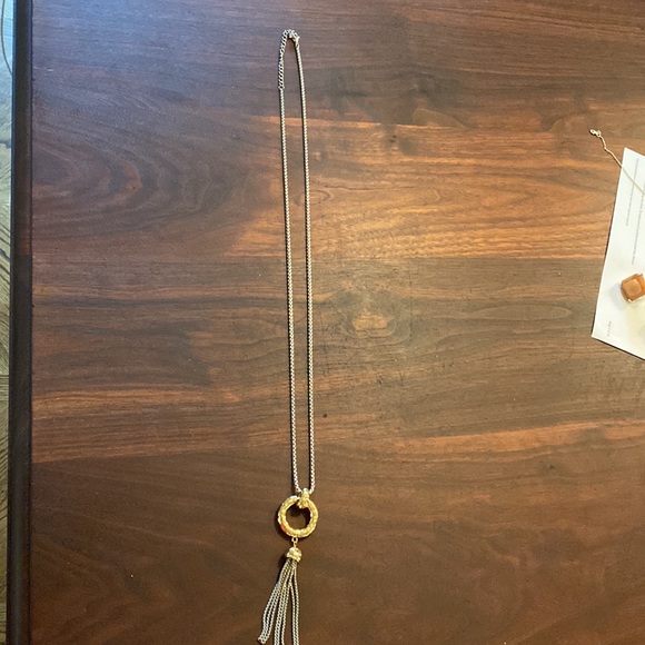 Gold and silver costume jewelry tassel necklace length 21” - Picture 6 of 8